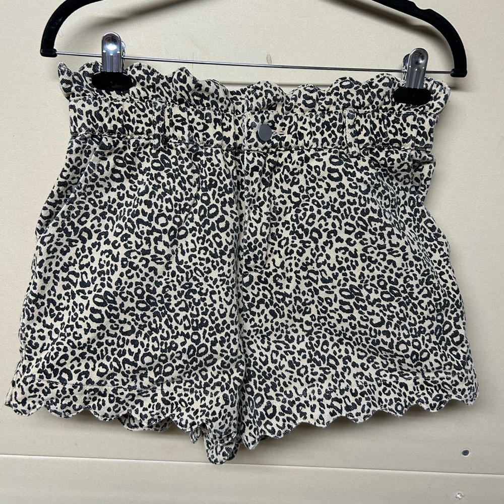 Leopard Print Paperbag Waist Women's Shorts - Black on Cream